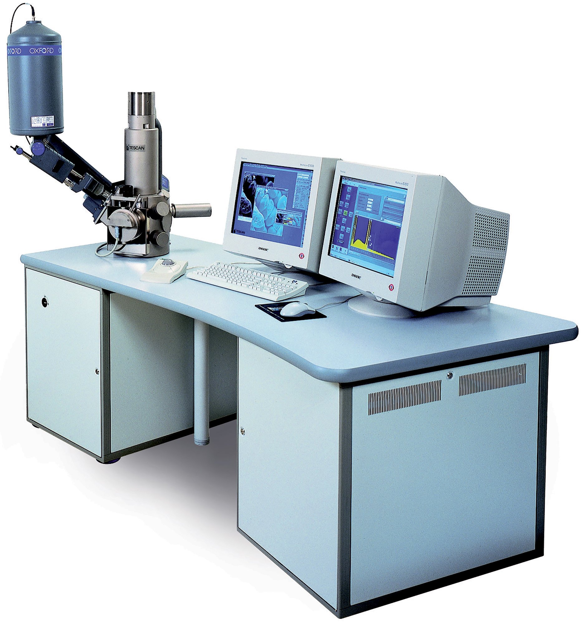 14_Oxford_Inst_MM-fin-bez-stinu_1 kopie